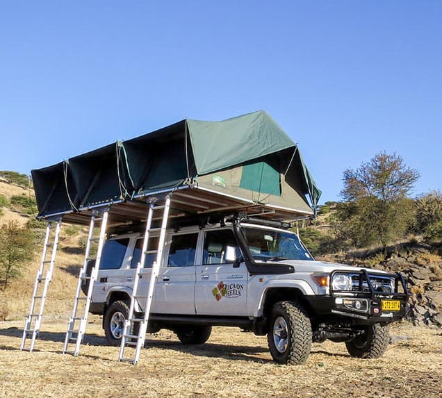Read more about the article Toyota Land Cruiser HJ 76
