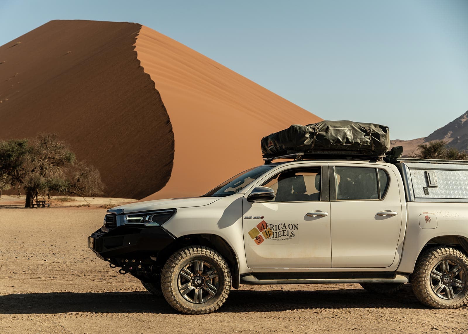 Group-6a-2.8-Toyota-Hilux-fully-equipped-for-two-persons-camping-dunes