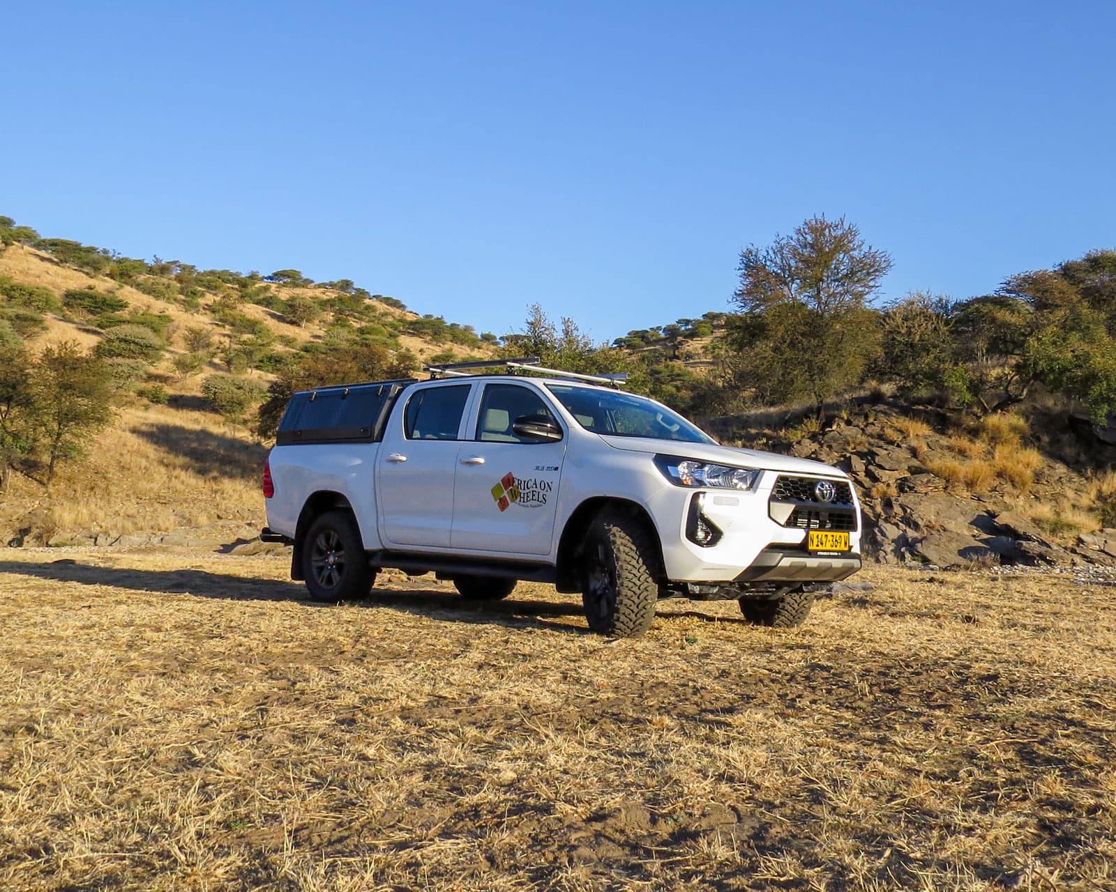Group-7-2.4-Toyota-Hilux-without-camping-equipment